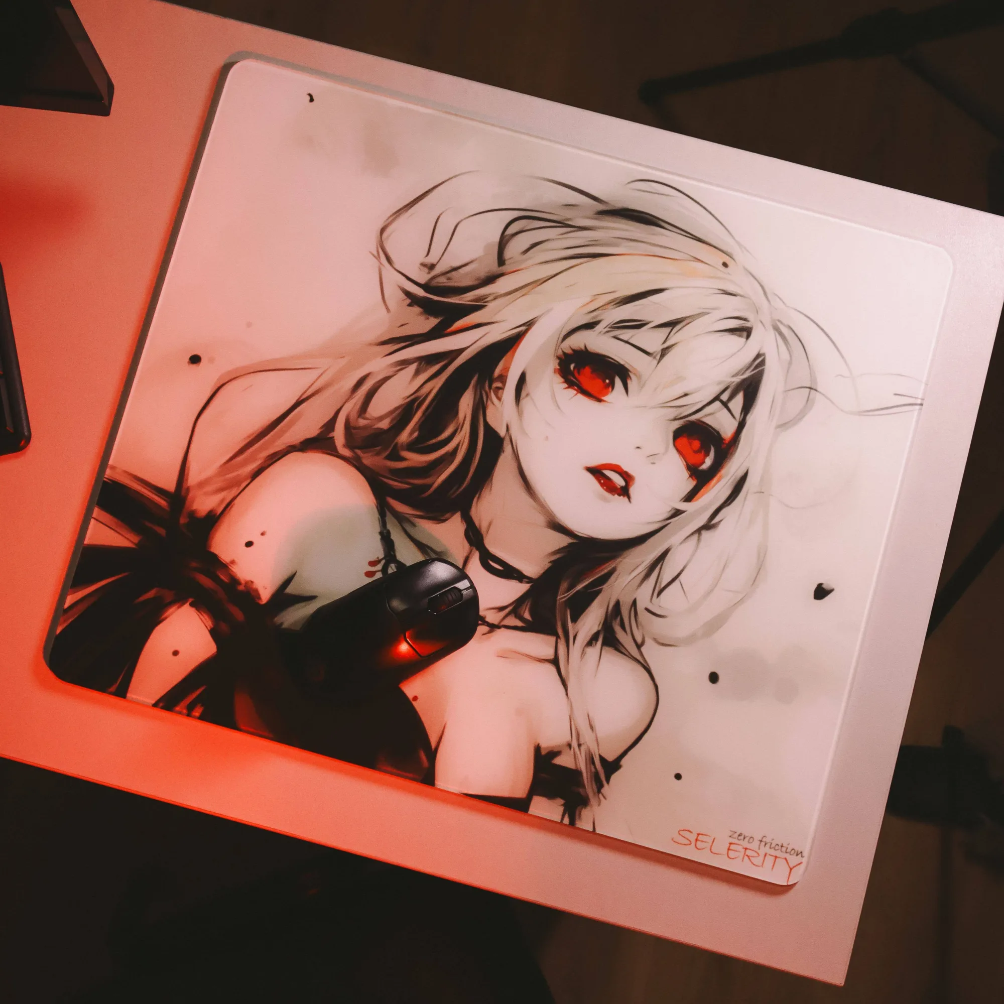 Скляний Aiko