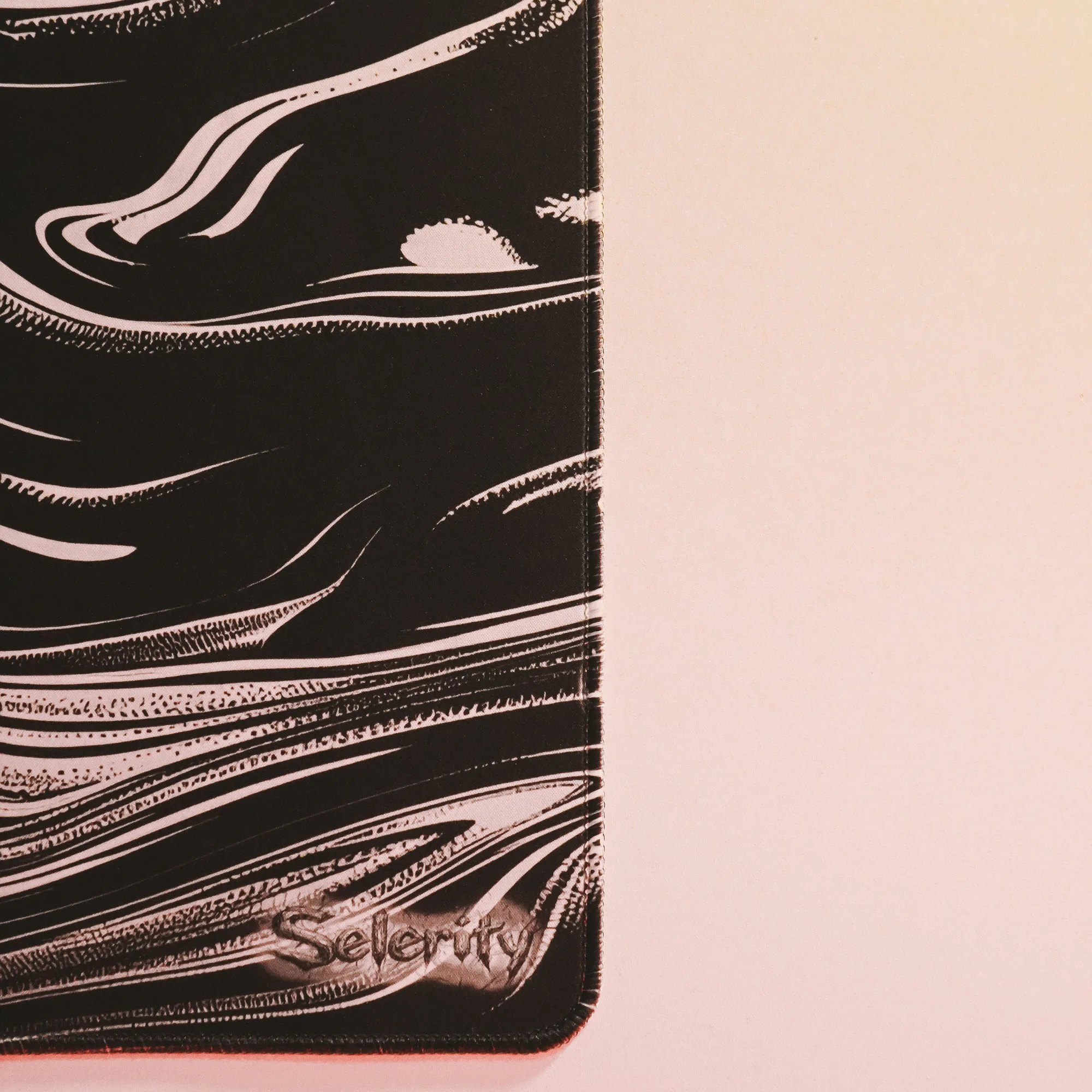 Liquid 490×420 — 9